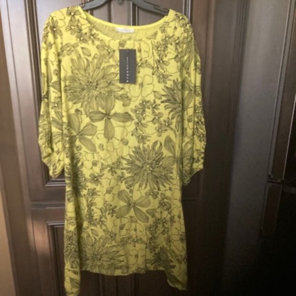 bryn Walker Dresses & Skirts - Bryn Walker Floral Leaf Elbow Sleeve Mini Dress